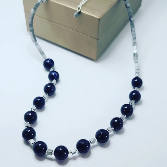 Blue Goldstone necklace - Picture 4 of 5